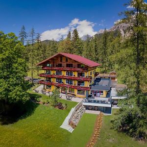 Hotel Rösslhof